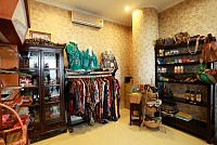 Corner shop